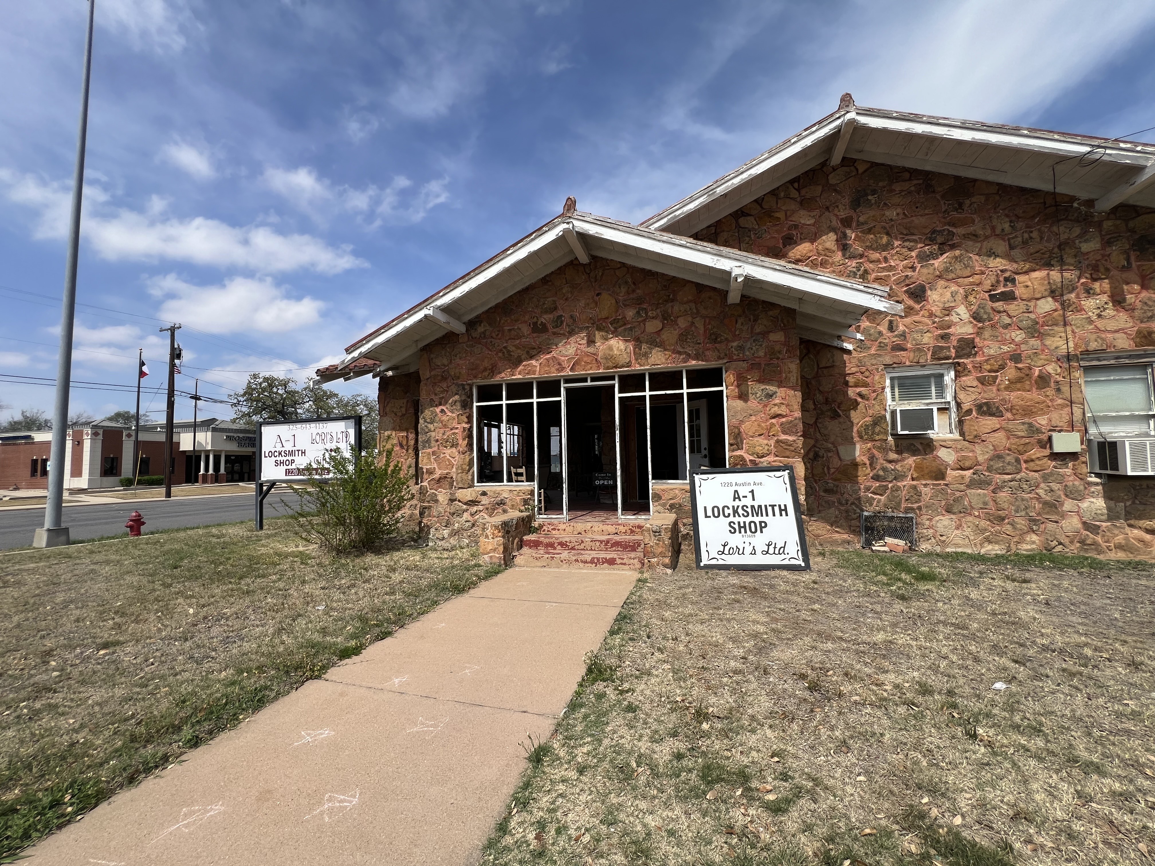A-1 Locksmith Shop storefront in Brownwood TX — family-owned locksmith with 30+ years of service